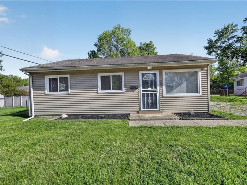 4695 Curundu Avenue, Dayton, OH 45416 Photo 1