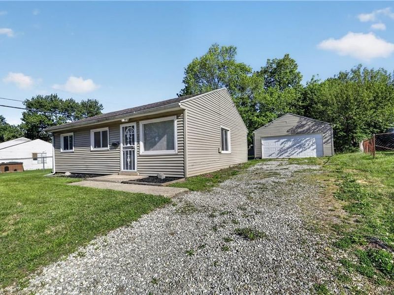 4695 Curundu Avenue, Dayton, OH 45416 Photo 2
