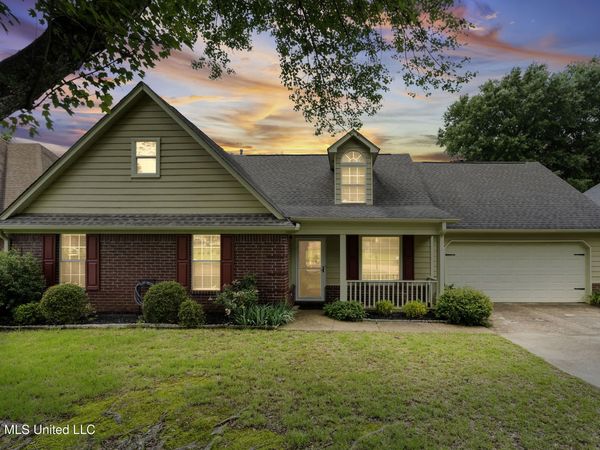 9433 Hickory Drive, Olive Branch, MS 38654