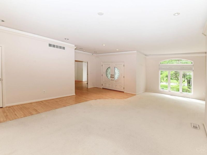 11468 Brittany Woods Lane, Sycamore Township, OH 45249 Photo 5