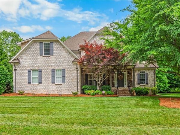 215 Essex Farm Road, Advance, NC 27006
