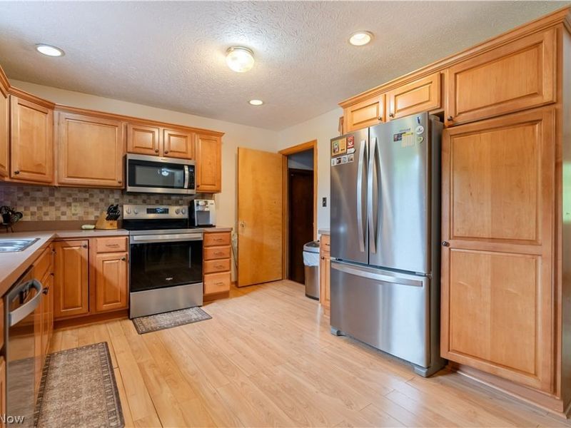 460 Arehart, Suffield, OH 44260 Photo 14