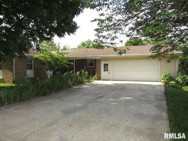 524 W EUCLID Avenue, Lewistown, IL 61542