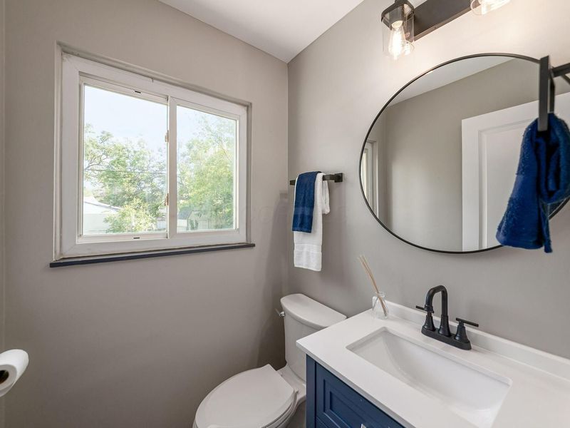 1235 Kildale Square S, Columbus, OH 43229 Photo 15