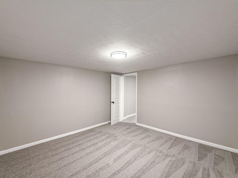 1235 Kildale Square S, Columbus, OH 43229 Photo 30