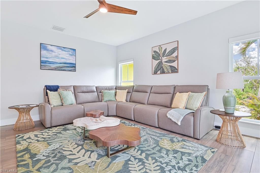 335 Cowry Ct , Sanibel, FL 33957 Photo