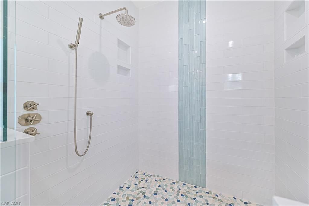 335 Cowry Ct , Sanibel, FL 33957 Photo
