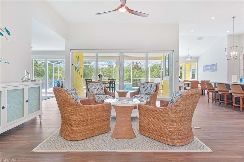 335 Cowry Ct , Sanibel, FL 33957 Photo