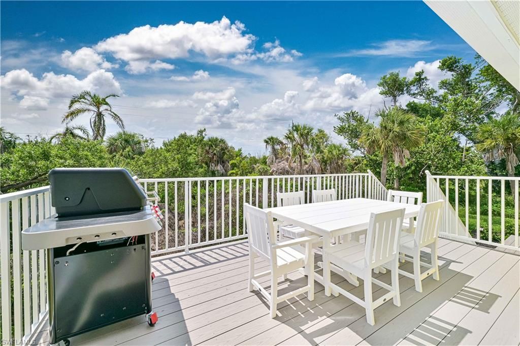 335 Cowry Ct , Sanibel, FL 33957 Photo