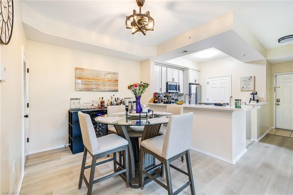 9055 Colby Dr , Unit 2213, Fort Myers, FL 33919 Photo