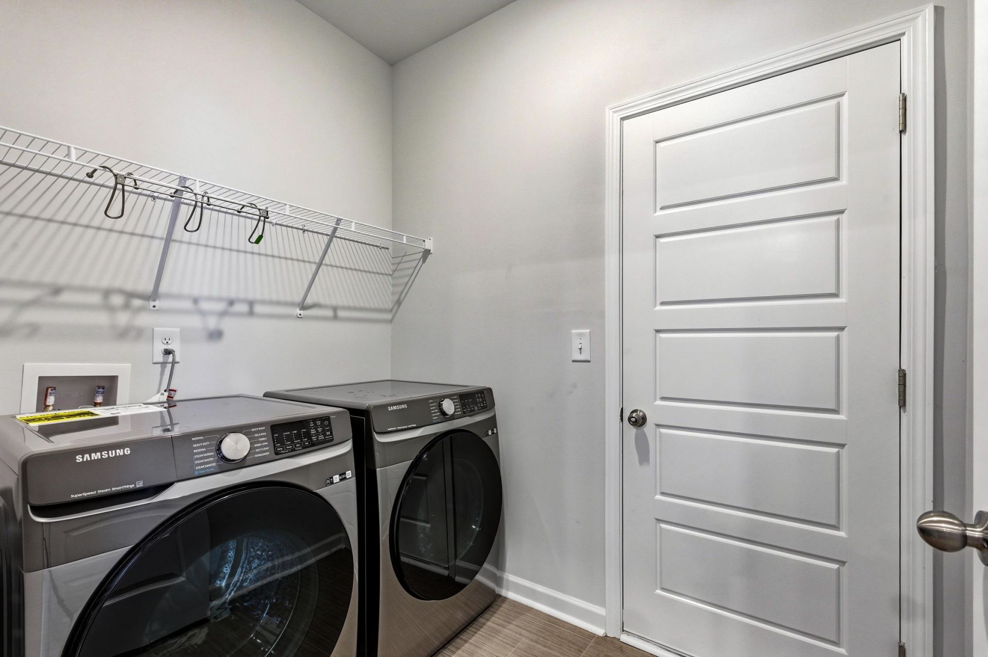 769 Wapama St.  Photo 13