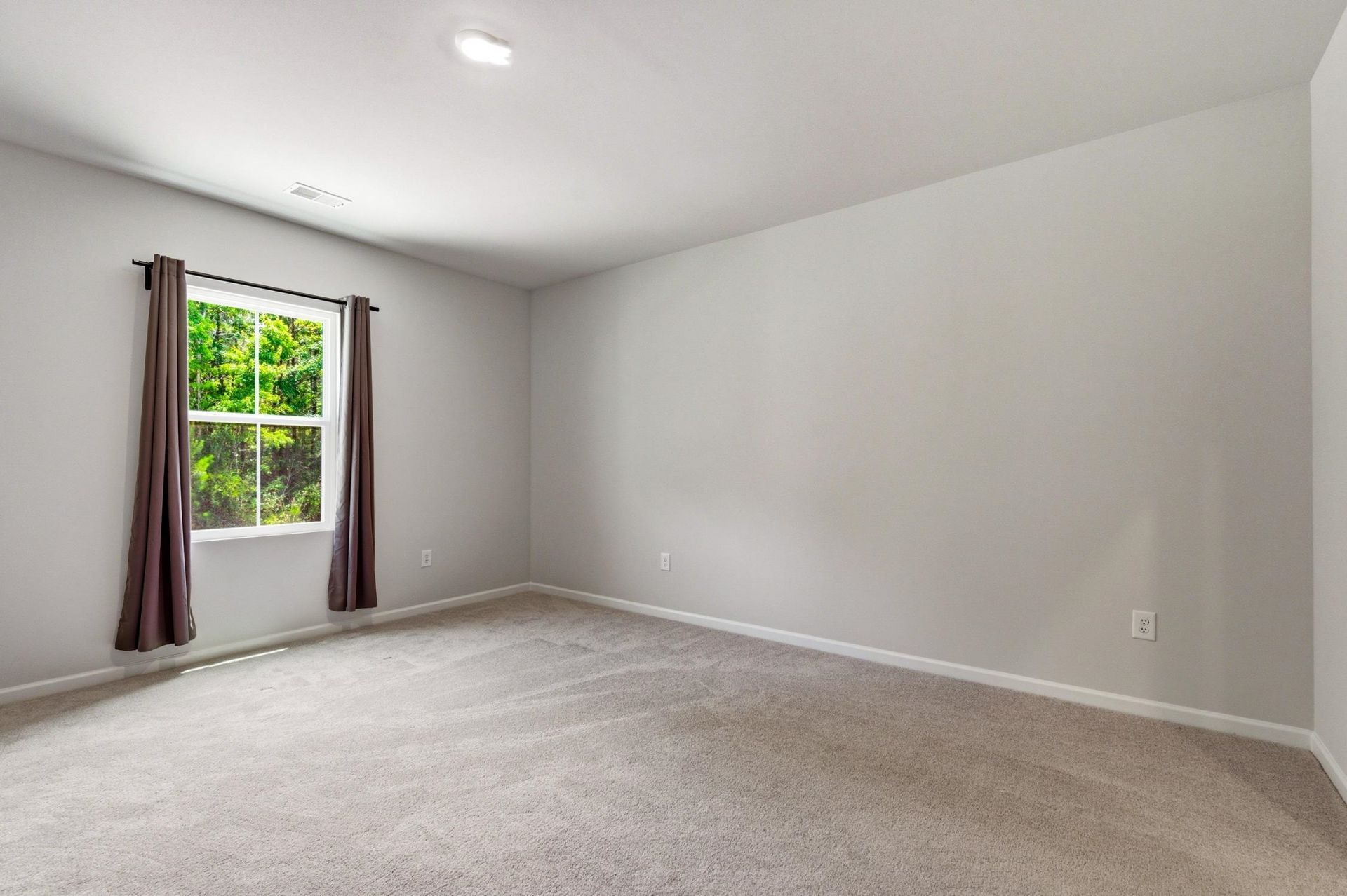 769 Wapama St.  Photo 15