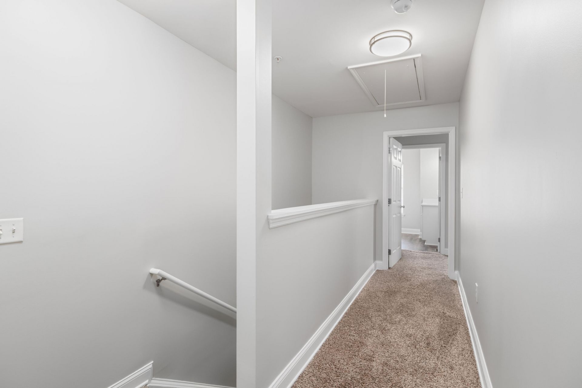 4492 Great Oak Drive Photo 14