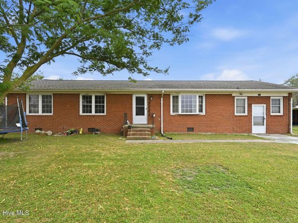 873 Huffmantown Road, Richlands, NC 28574
