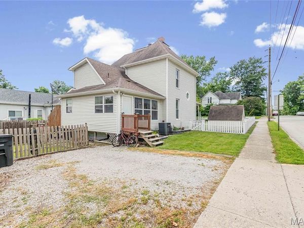 401 E 9th Street , Fulton, MO 65251