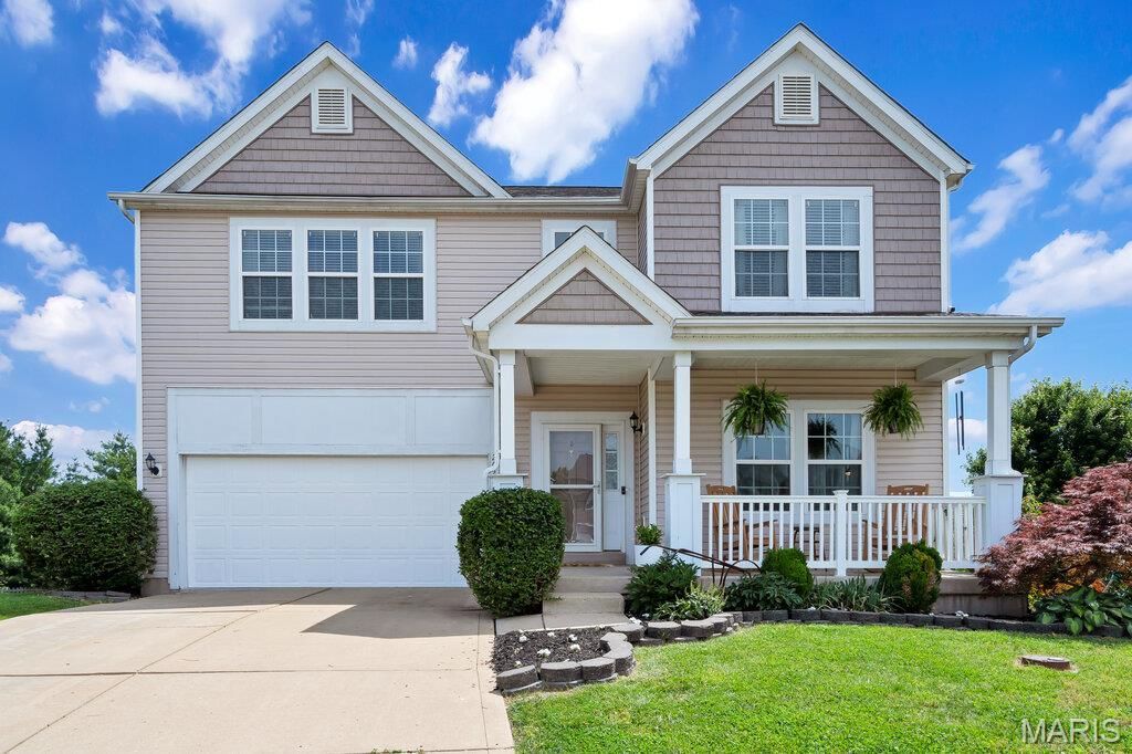 2023 Preston Woods Parkway , Lake Saint Louis, MO 63367 Main Photo