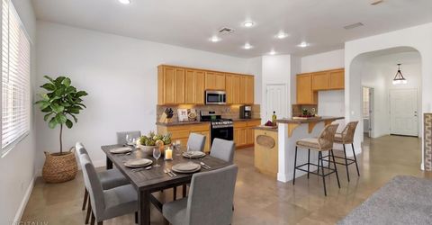 9827 Brinzino Ct, Sacramento, CA 95757 Photo