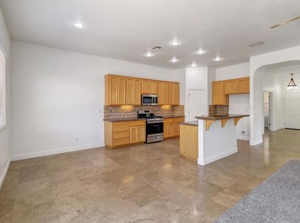 9827 Brinzino Ct, Sacramento, CA 95757 Photo