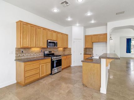 9827 Brinzino Ct, Sacramento, CA 95757 Photo