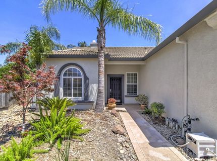 9827 Brinzino Ct, Sacramento, CA 95757 Photo