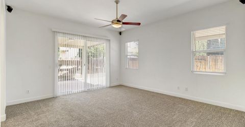 9827 Brinzino Ct, Sacramento, CA 95757 Photo