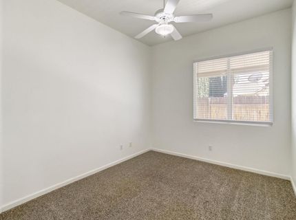 9827 Brinzino Ct, Sacramento, CA 95757 Photo