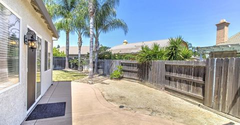 9827 Brinzino Ct, Sacramento, CA 95757 Photo