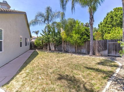 9827 Brinzino Ct, Sacramento, CA 95757 Photo