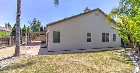 9827 Brinzino Ct, Sacramento, CA 95757 Photo