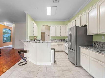 8383 Oakwood Hills Cir, Citrus Heights, CA 95610 Photo
