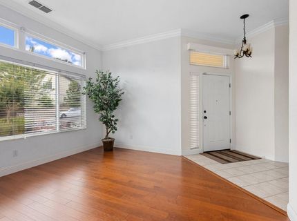 8383 Oakwood Hills Cir, Citrus Heights, CA 95610 Photo