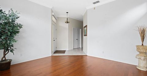 8383 Oakwood Hills Cir, Citrus Heights, CA 95610 Photo