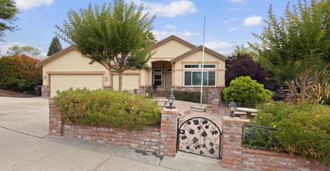 8383 Oakwood Hills Cir, Citrus Heights, CA 95610 Photo