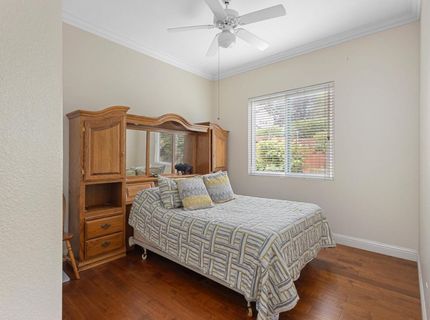 8383 Oakwood Hills Cir, Citrus Heights, CA 95610 Photo