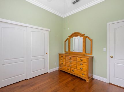 8383 Oakwood Hills Cir, Citrus Heights, CA 95610 Photo