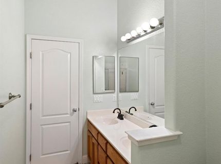 8383 Oakwood Hills Cir, Citrus Heights, CA 95610 Photo
