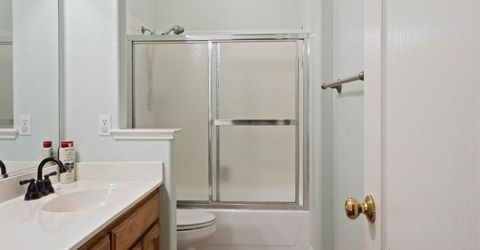 8383 Oakwood Hills Cir, Citrus Heights, CA 95610 Photo