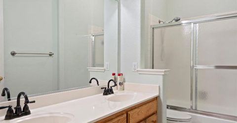 8383 Oakwood Hills Cir, Citrus Heights, CA 95610 Photo