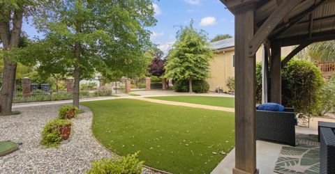 8383 Oakwood Hills Cir, Citrus Heights, CA 95610 Photo