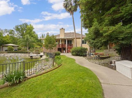 8383 Oakwood Hills Cir, Citrus Heights, CA 95610 Photo