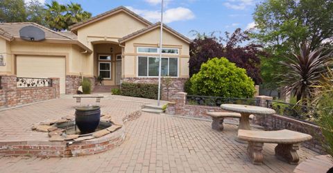 8383 Oakwood Hills Cir, Citrus Heights, CA 95610 Photo