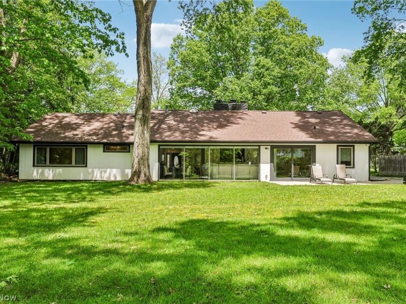 2380 Amesbury Road , Akron, OH 44313 Photo 32