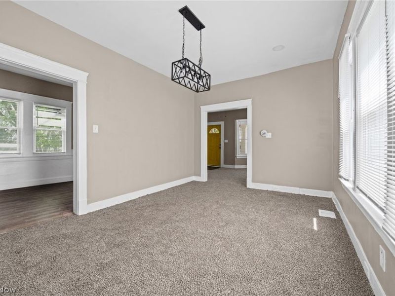 1714 Cliffview Road , Cleveland, OH 44112 Photo 6