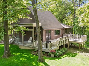 9400 85th Street N, Stillwater, MN 55082