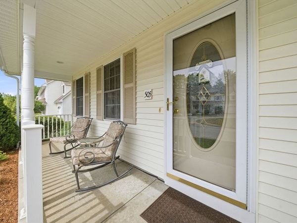 53 River, Unit 505, Billerica, MA 01821