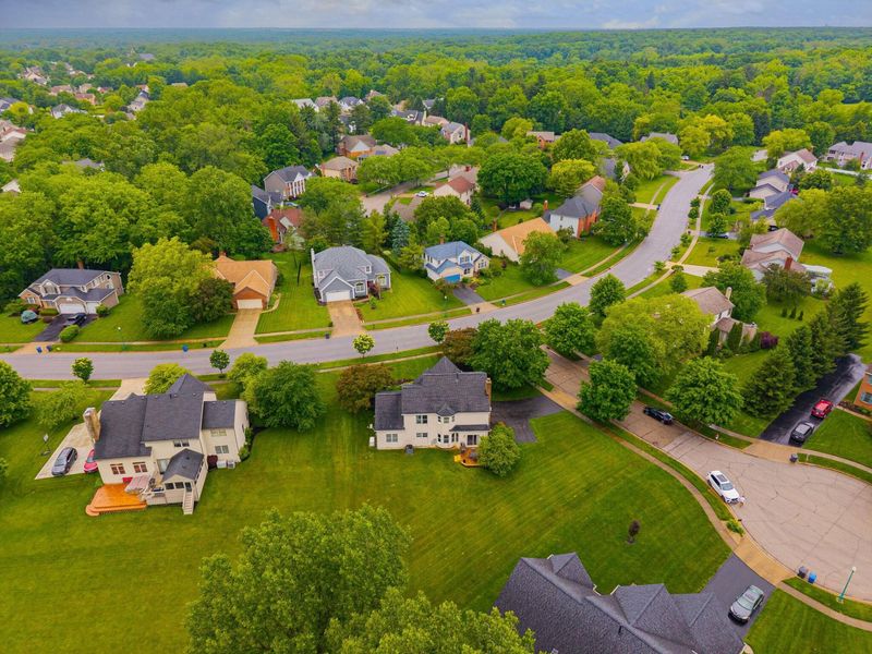 242 Farm Creek Drive , Columbus, OH 43230 Photo 55
