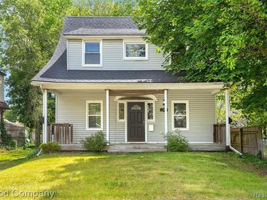 1924 Pinecrest Drive, Ferndale, MI 48220