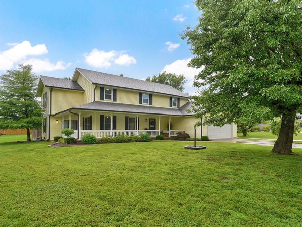 3532 W Suzanne Place , Springfield, MO 65810