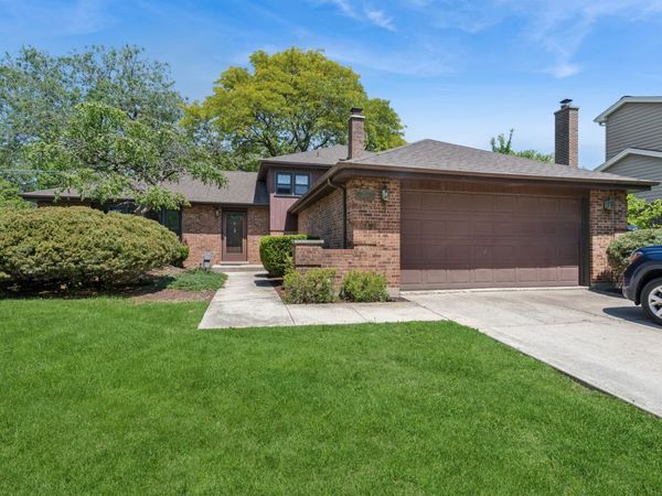 2214 Hamilton Lane , Darien, IL 60561
