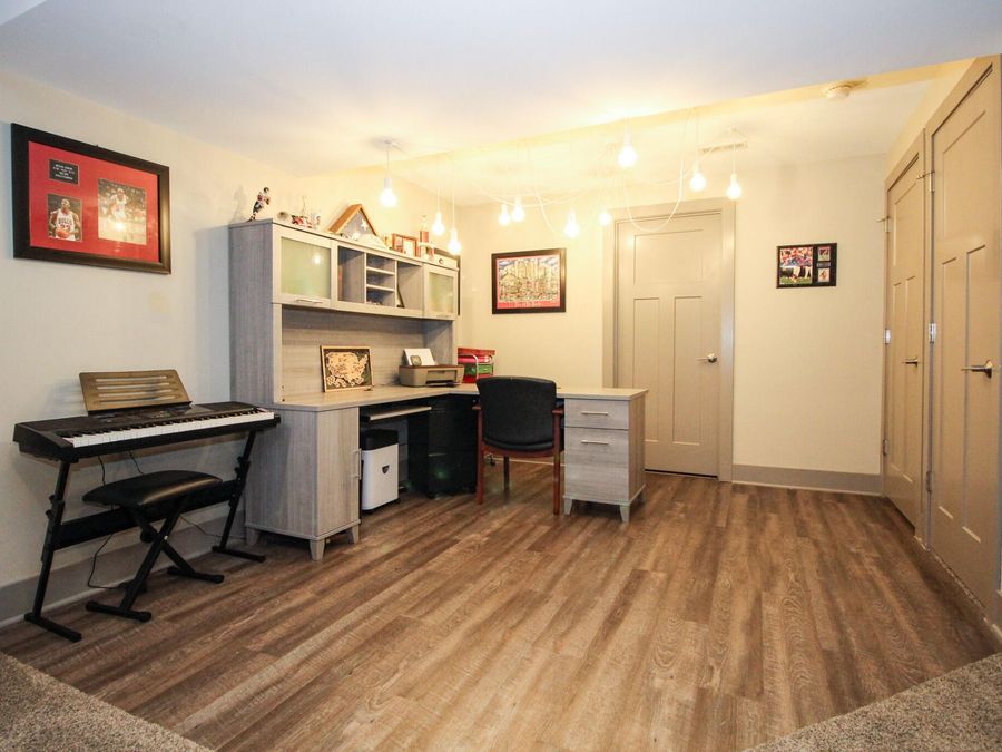 Property Image 37